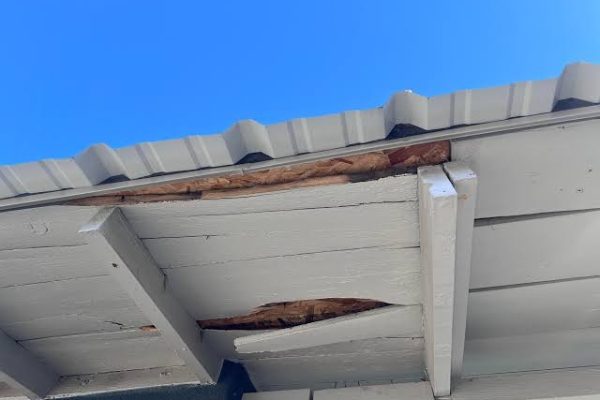 broken soffit roof